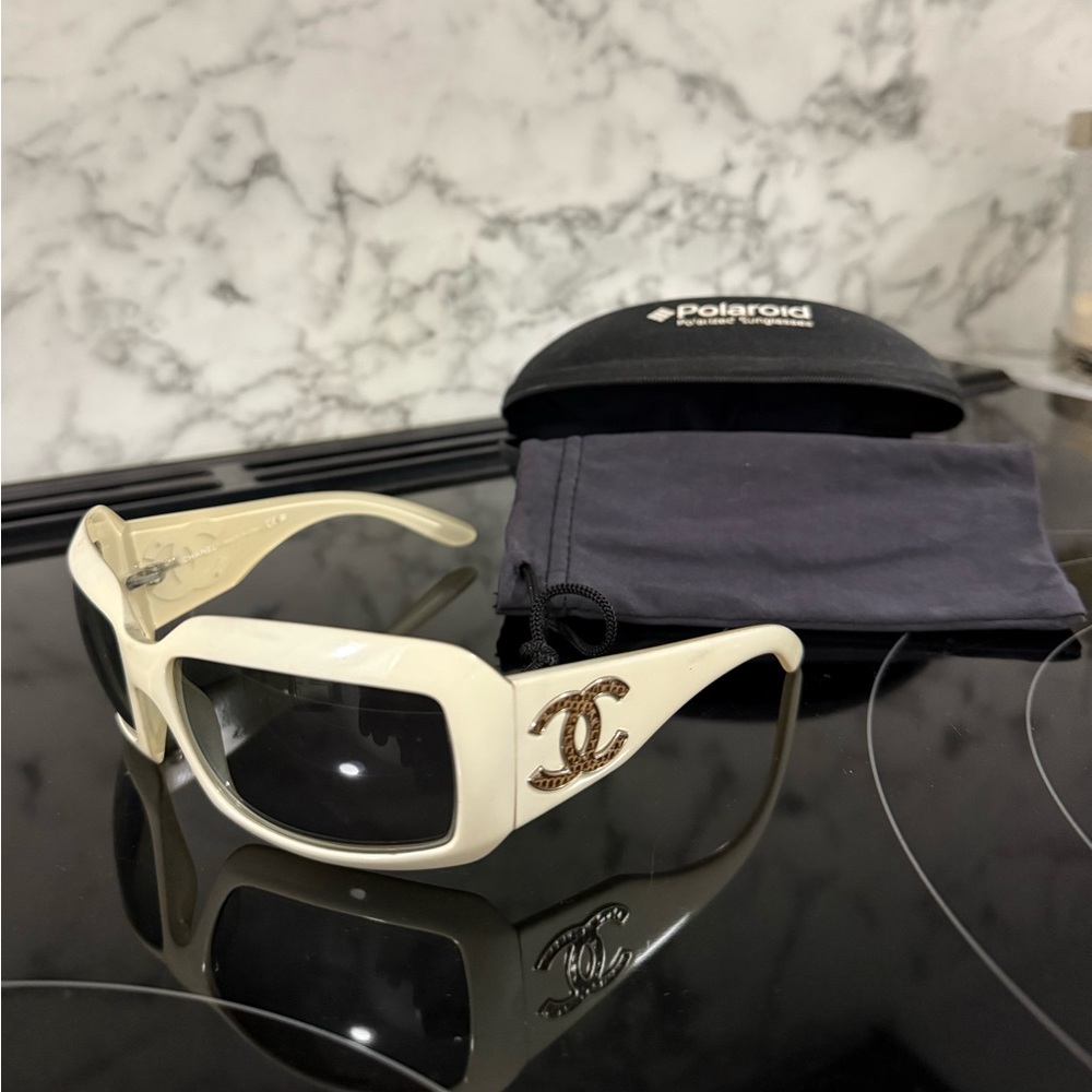 Chanel Cream/White Sunglasses
